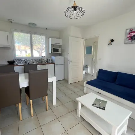 펜션 Maisonnette 4 Pers Avec Terrasse Privee Et Acces Piscine, Proche Ocean - - Fr-1-364-102 *