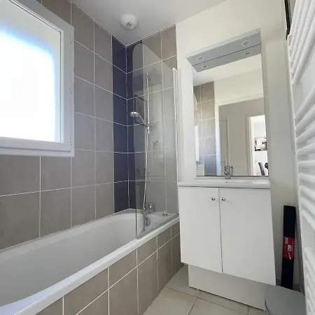 Prázdninový dům Maisonnette 4 Pers Avec Terrasse Privee Et Acces Piscine, Proche Ocean - - Fr-1-364-102 Saint-Brévin-les-Pins