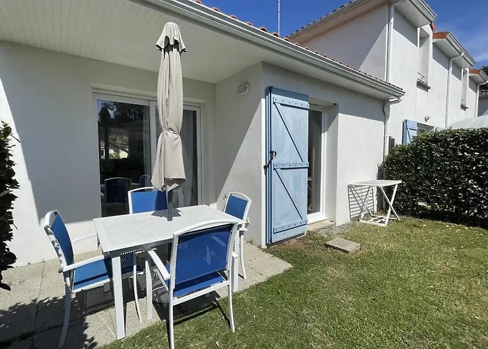 Maisonnette 4 Pers Avec Terrasse Privee Et Acces Piscine, Proche Ocean - - Fr-1-364-102 펜션